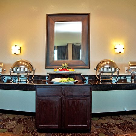 Holiday Inn New Orleans West Bank Tower By Ihg Gretna Restoran fotoğraf